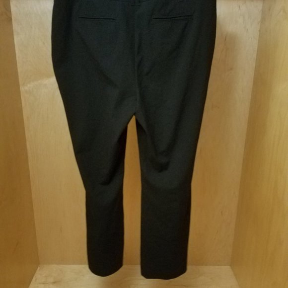 Black Stretch Pants Size 16P - Picture 3 of 3